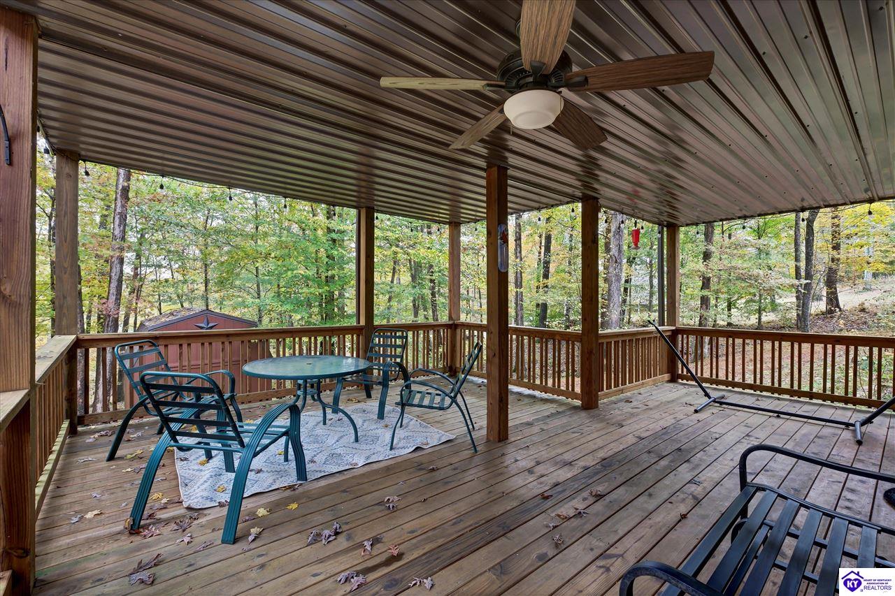 1046 Michaels Cove Drive Property Photo 42