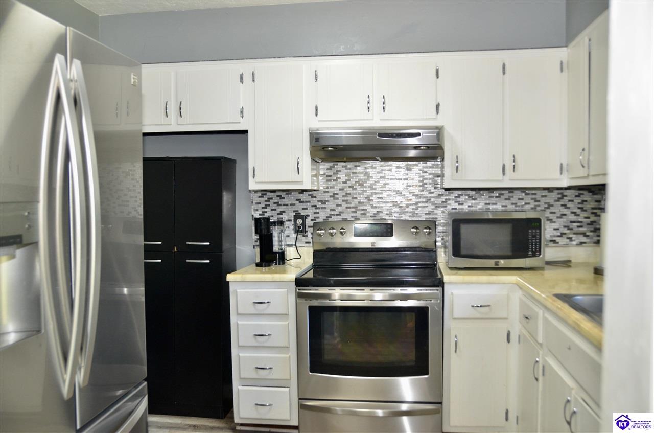 621 Independence Drive Property Photo 9