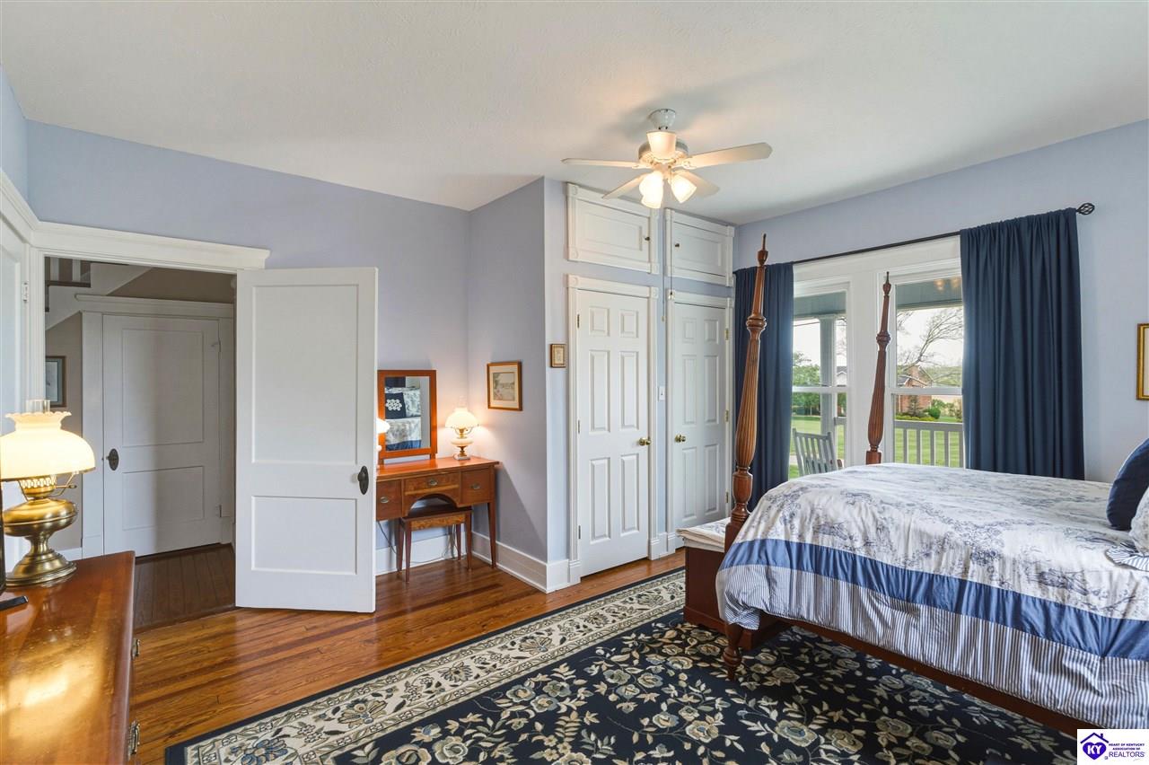 405 Lawrence Street Property Photo 36