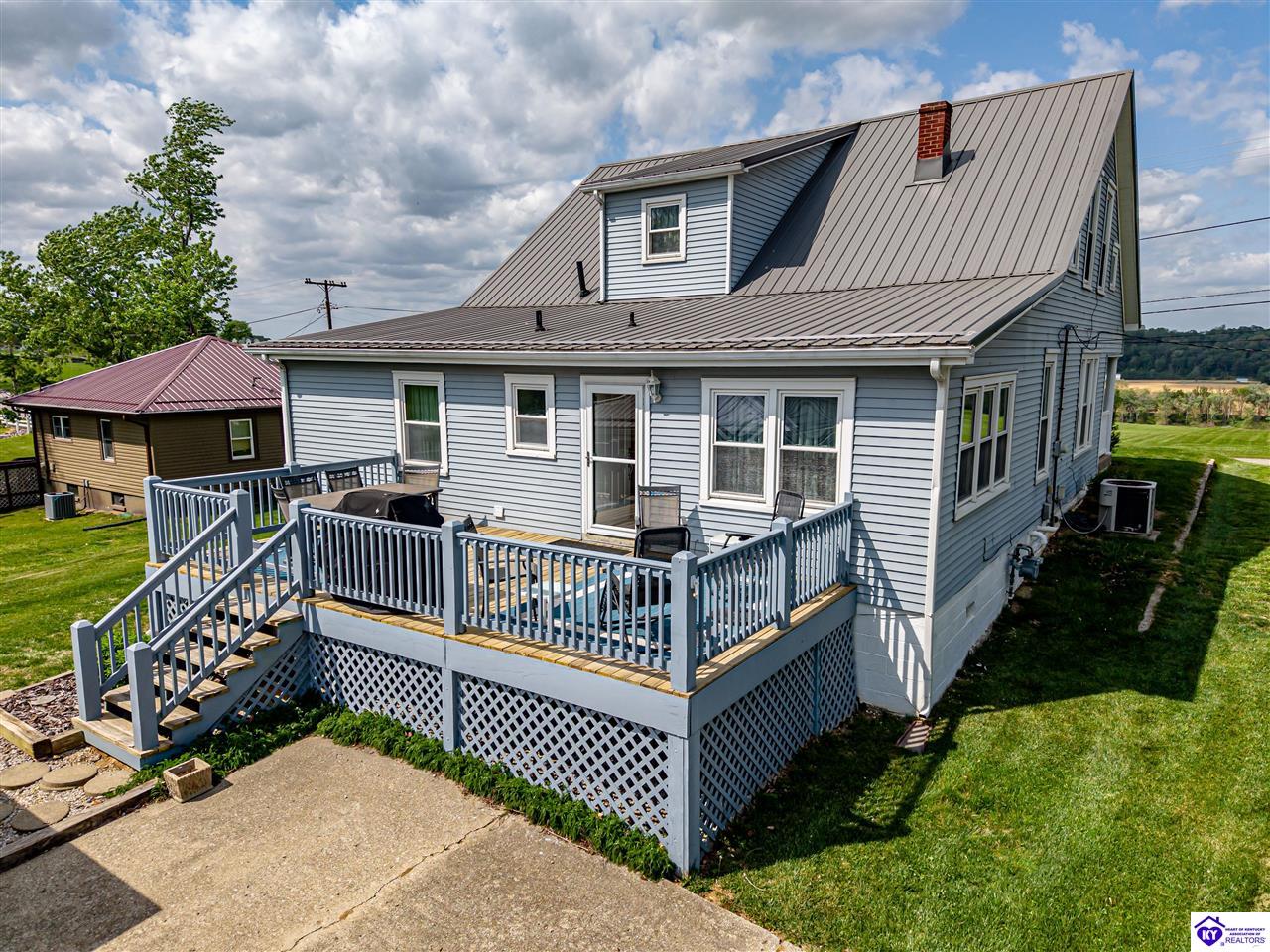 405 Lawrence Street Property Photo 65