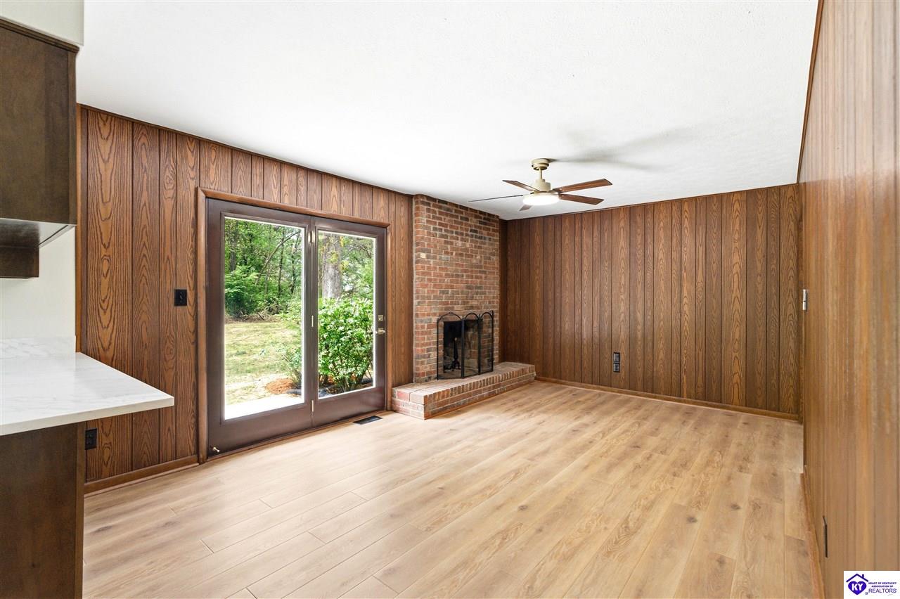 109 Fireside Drive Property Photo 12
