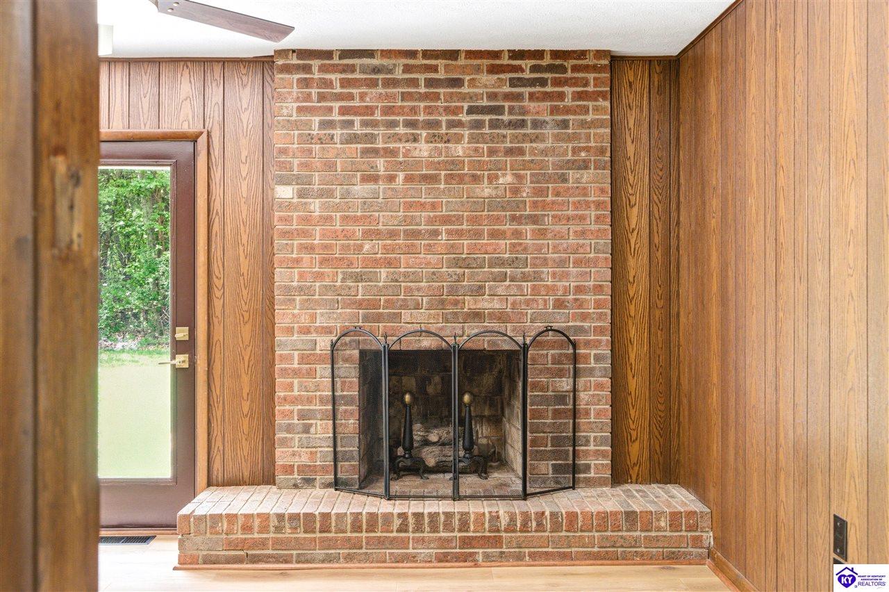 109 Fireside Drive Property Photo 14