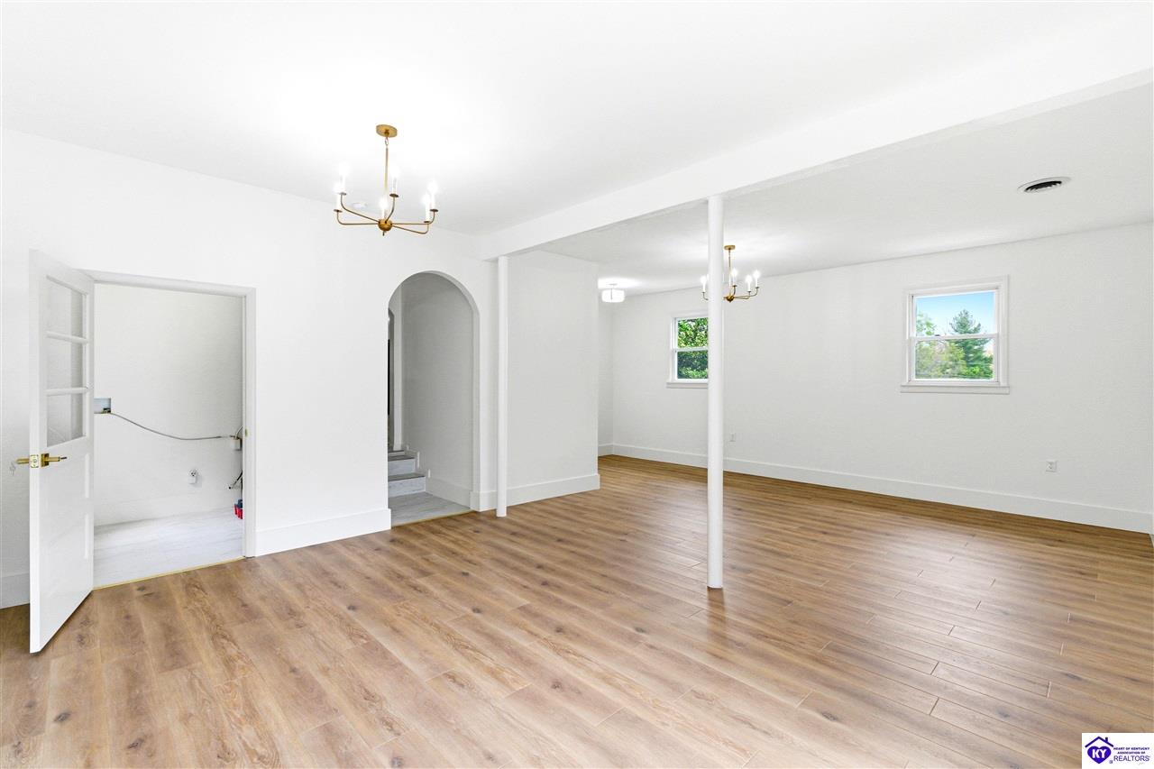 109 Fireside Drive Property Photo 15