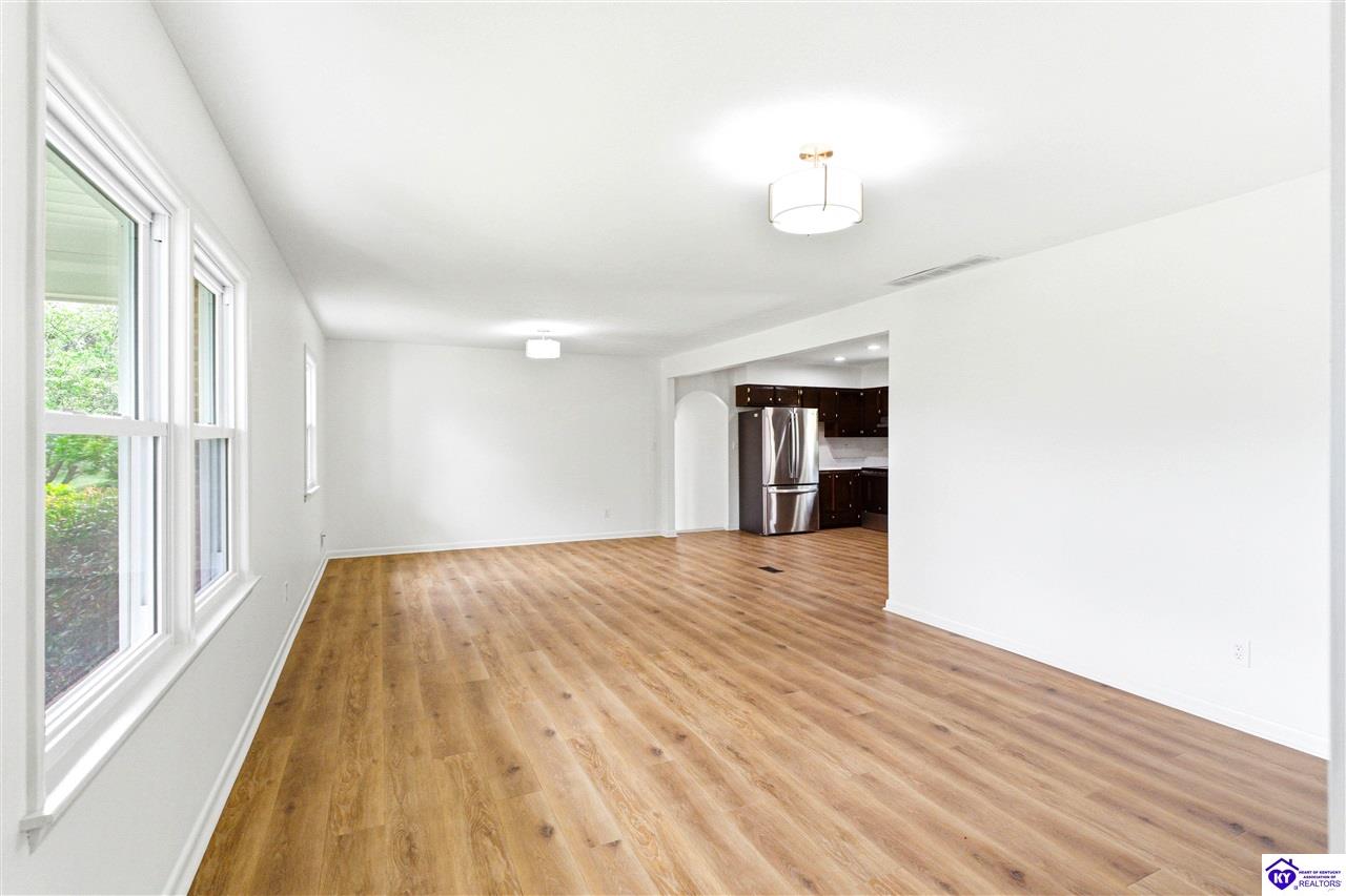 109 Fireside Drive Property Photo 19