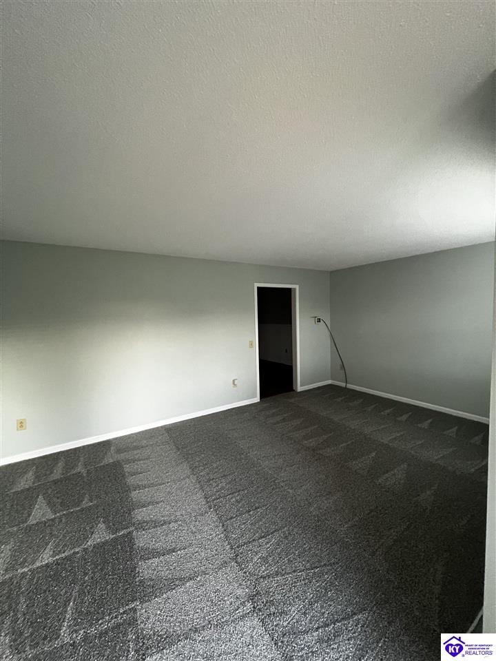 51 Circle Crest Property Photo 15