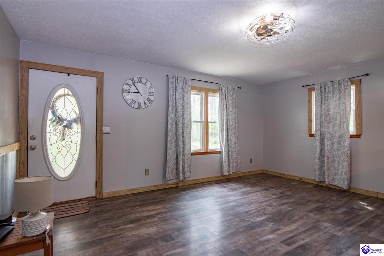 274 Knott Road Property Photo 8