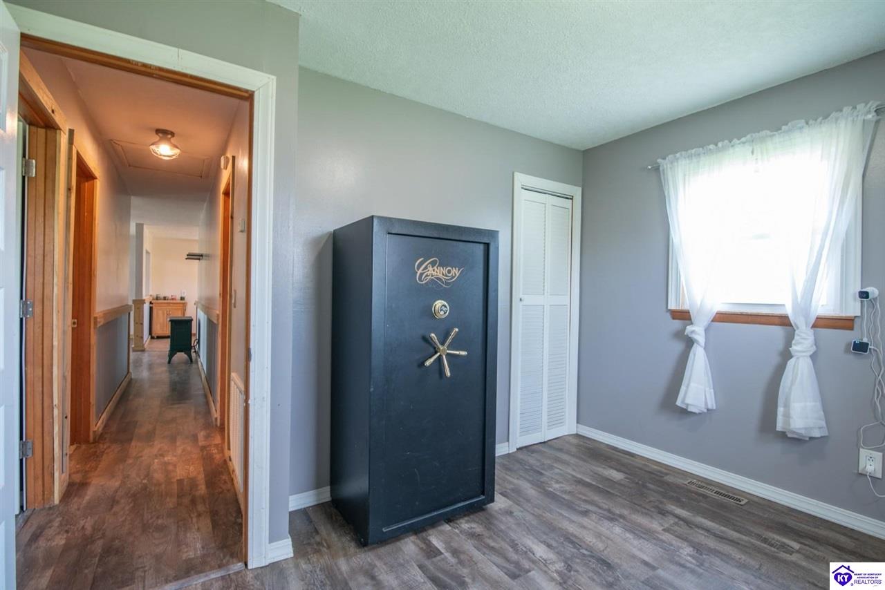 274 Knott Road Property Photo 28