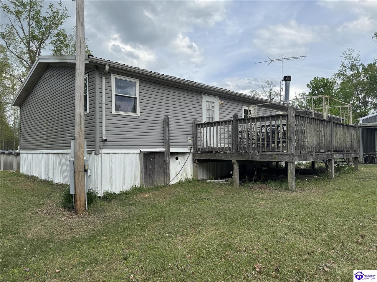 704 Harper Henderson Lane Property Photo 8