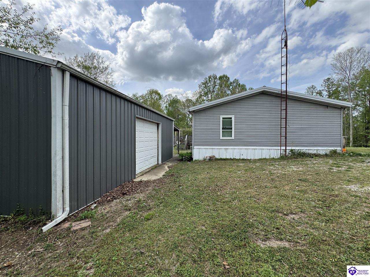 704 Harper Henderson Lane Property Photo 10