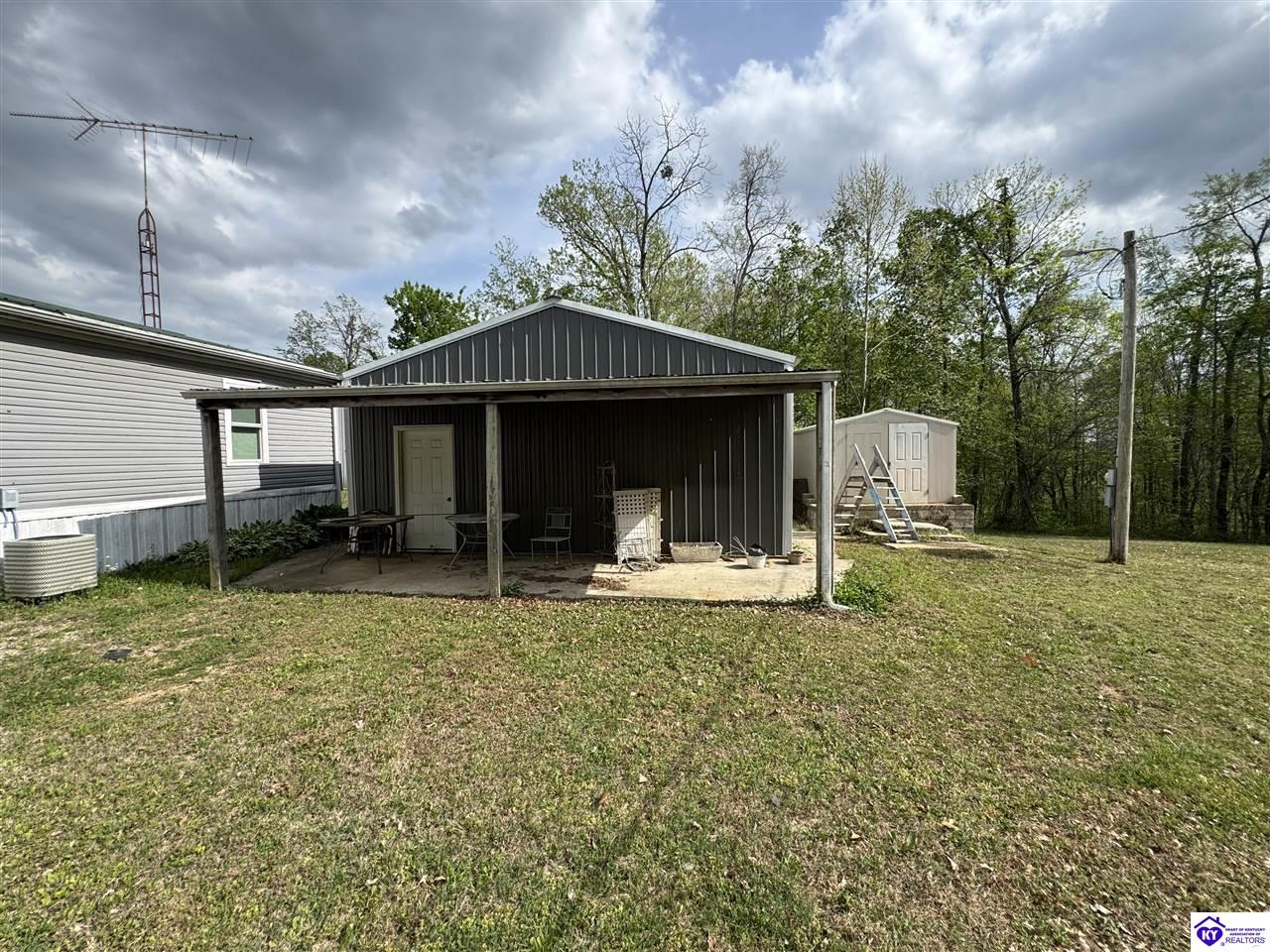 704 Harper Henderson Lane Property Photo 13