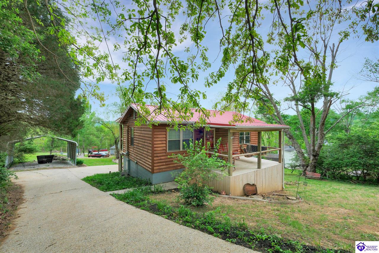 812 Ridgecrest Drive Property Photo 4