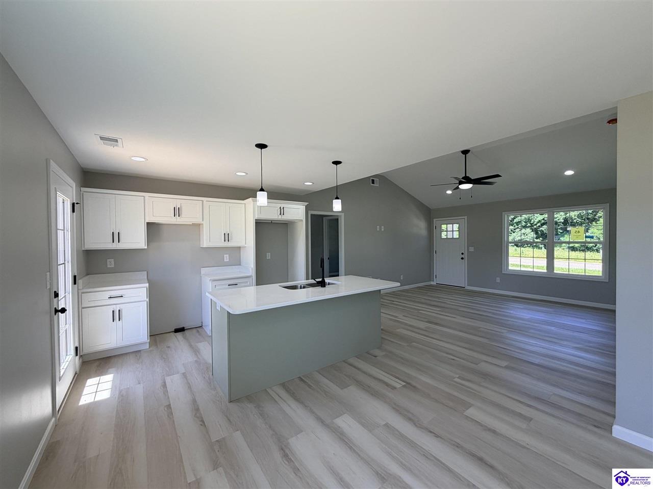 104 American Drive Property Photo 5