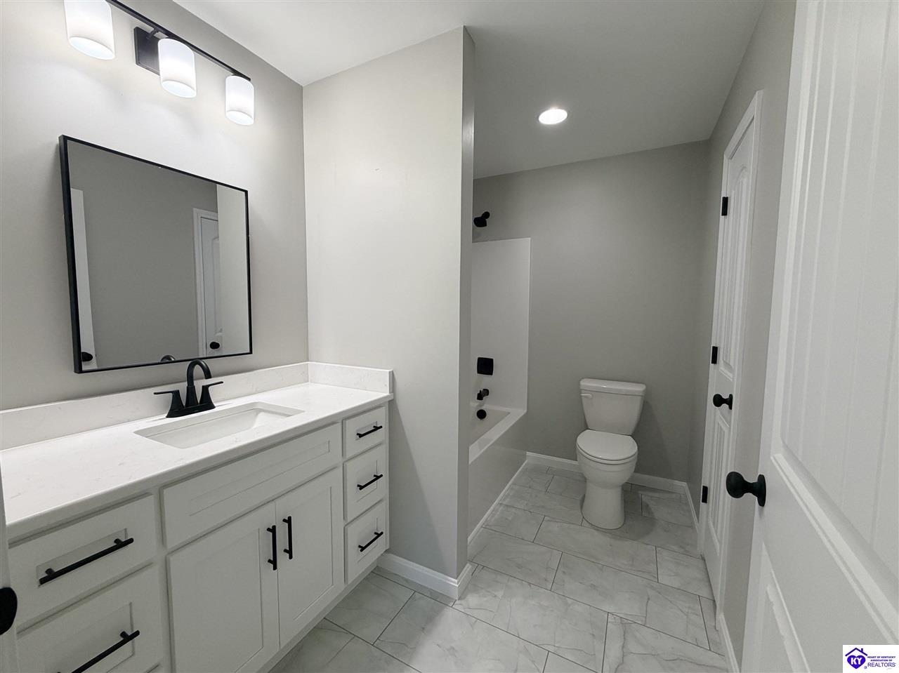 104 American Drive Property Photo 12