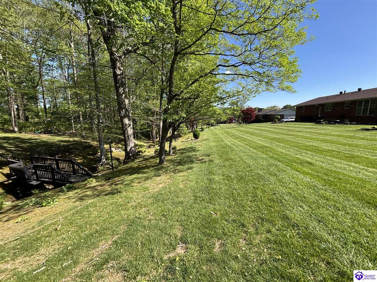 101 Mayflower Lane Property Photo 18