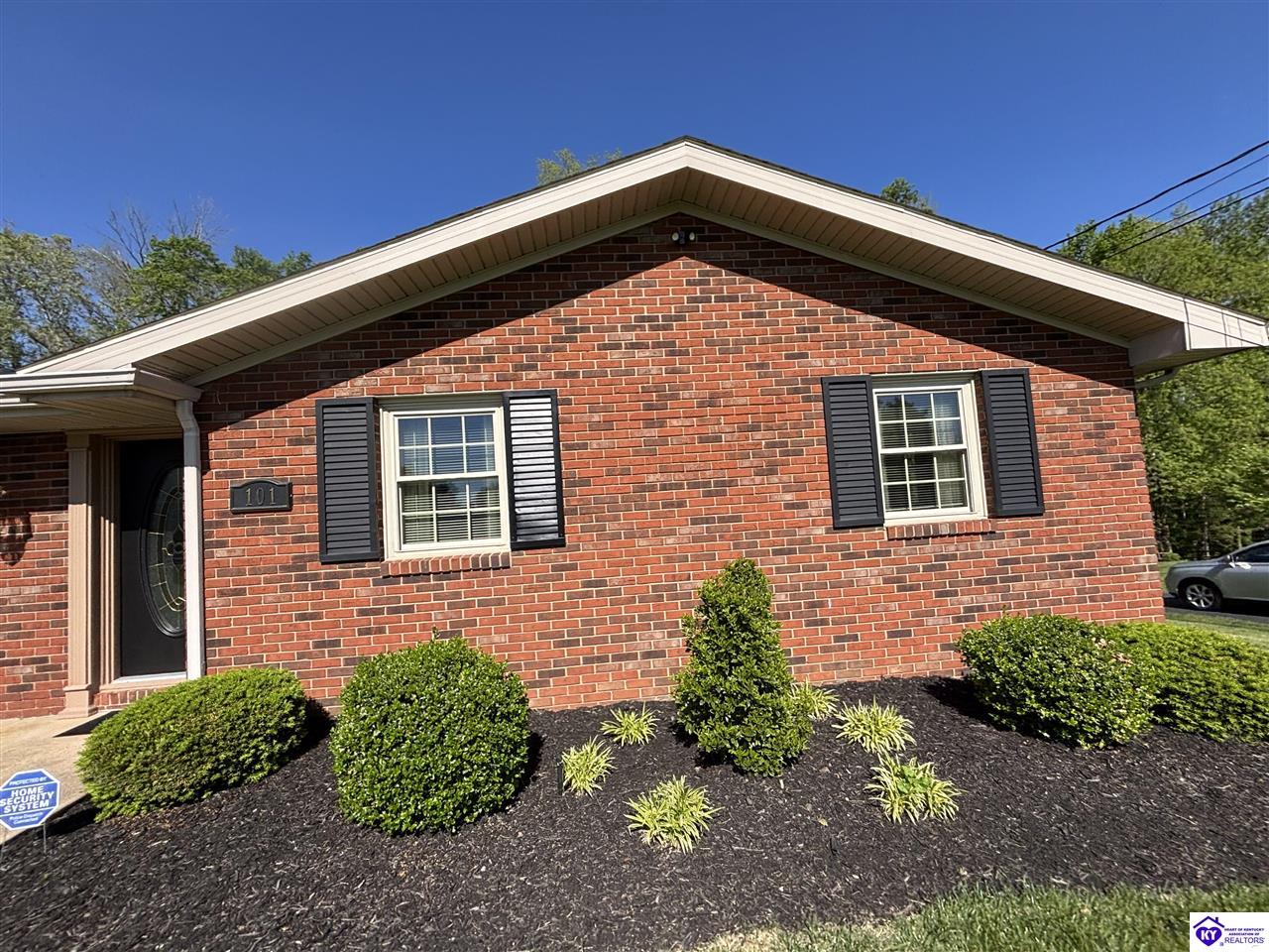 101 Mayflower Lane Property Photo 36