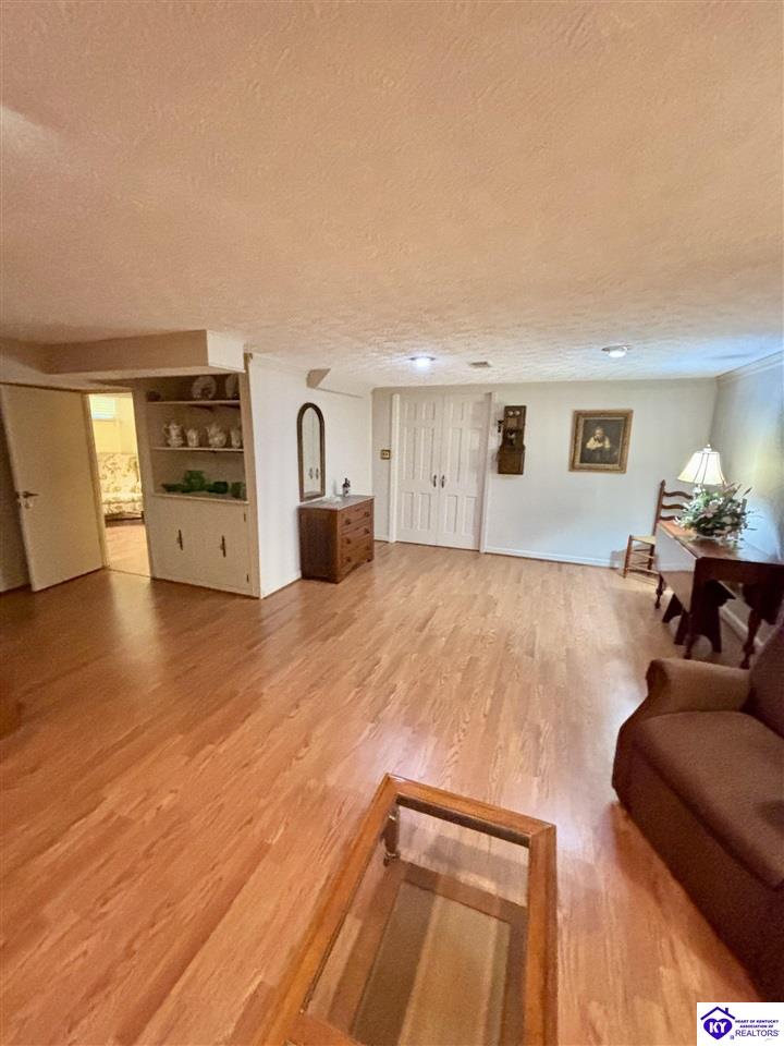 101 Mayflower Lane Property Photo 64