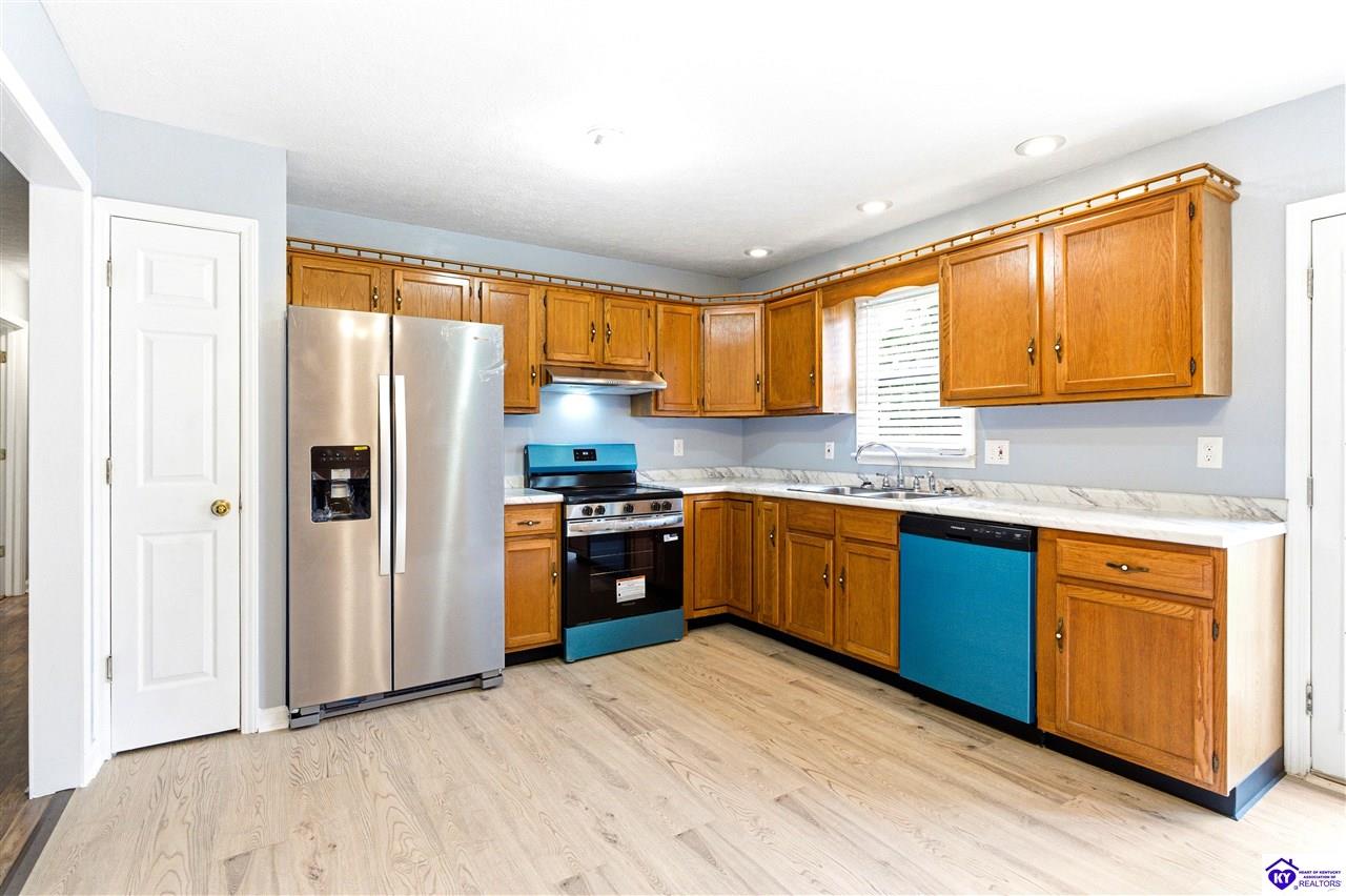 140 Peddlers Run Road Property Photo 2