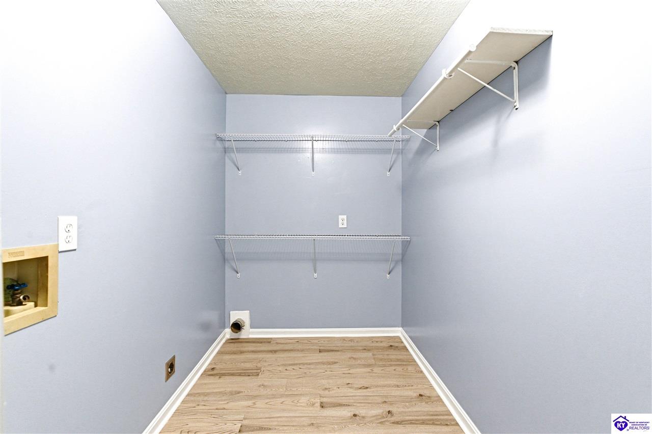 140 Peddlers Run Road Property Photo 8