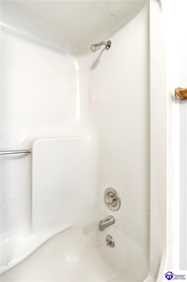 140 Peddlers Run Road Property Photo 11