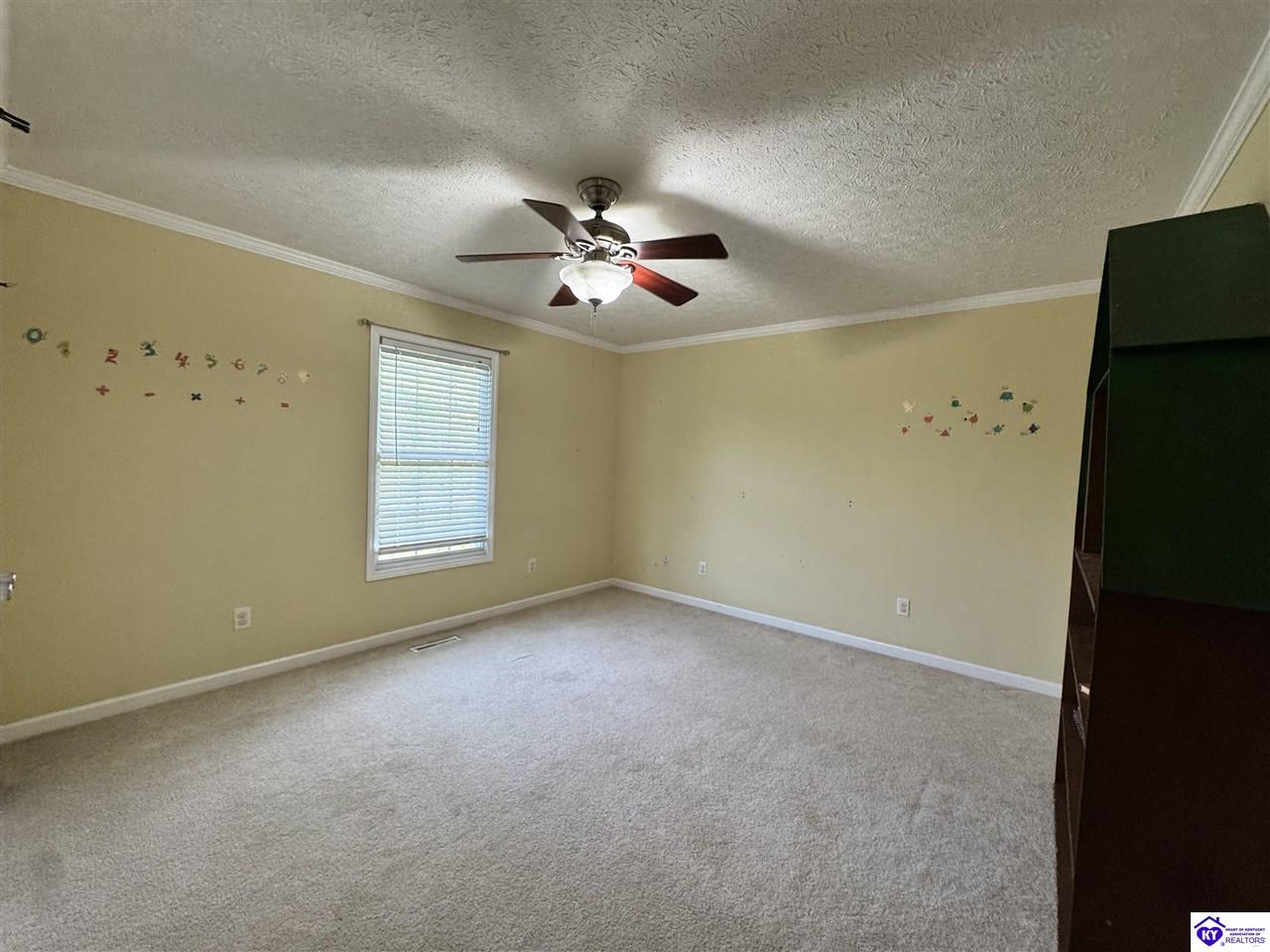 128 Rolling Acres Property Photo 21
