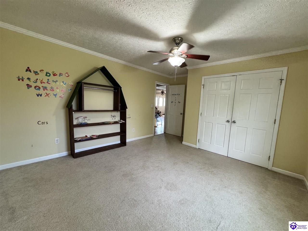 128 Rolling Acres Property Photo 24