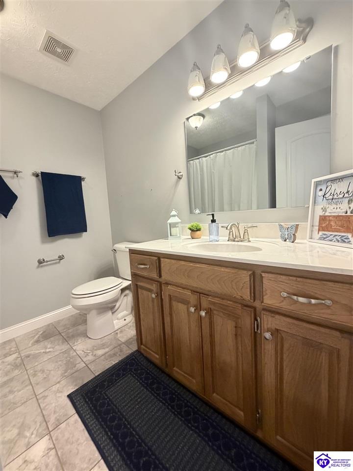 154 River Cliff Boulevard Property Photo 33