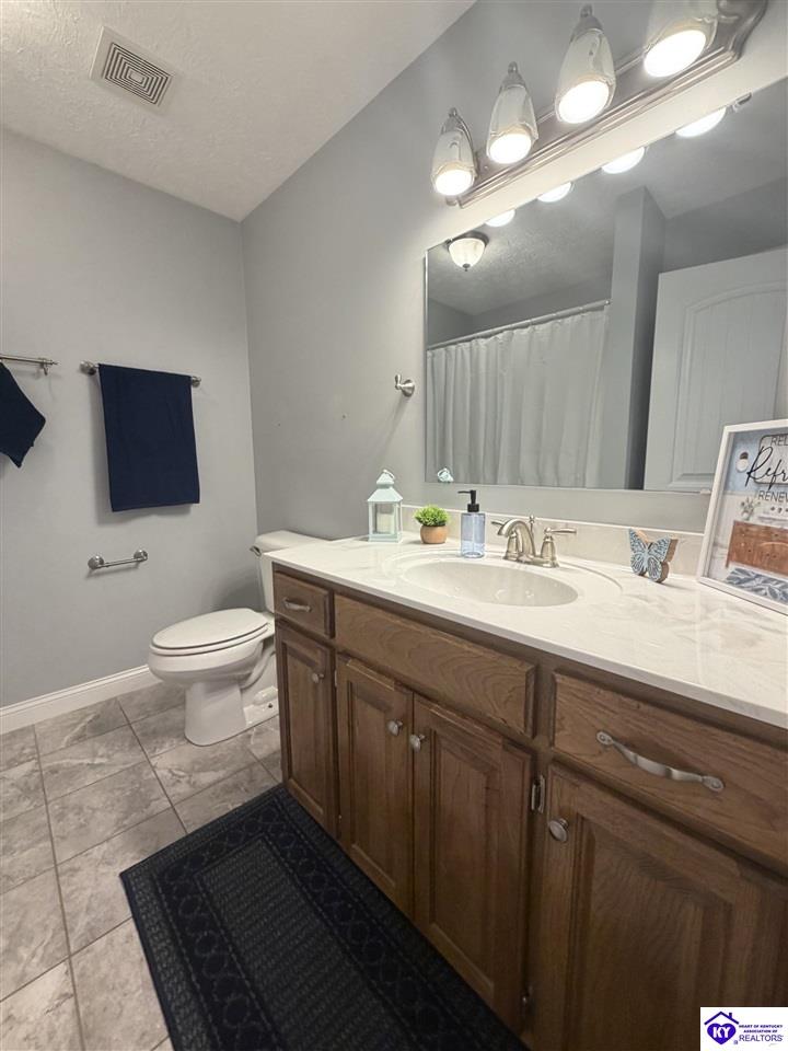 154 River Cliff Boulevard Property Photo 34