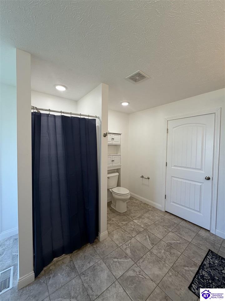 154 River Cliff Boulevard Property Photo 49