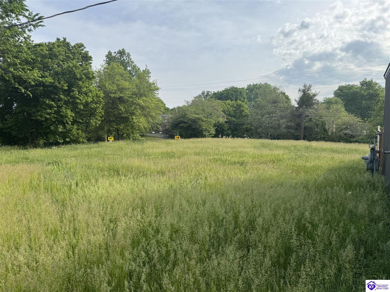 214 E Main Street Property Photo 5