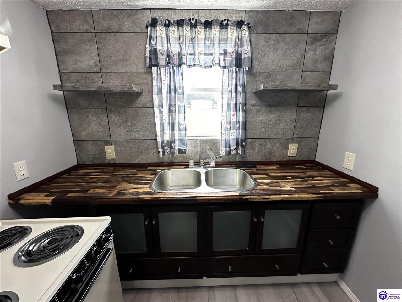 151 Blue Hole Road Property Photo 39