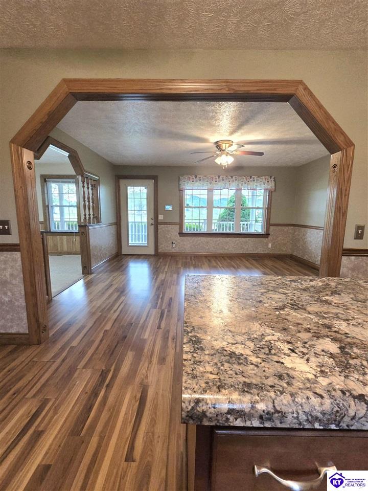 4977 Wax Road Property Photo 13