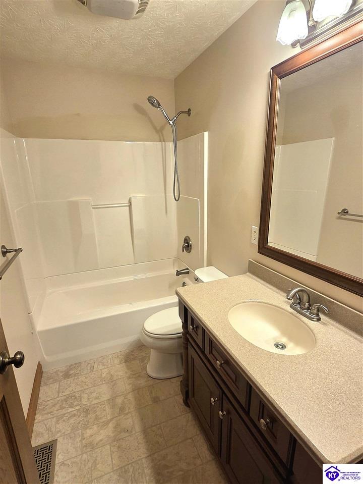 4977 Wax Road Property Photo 22