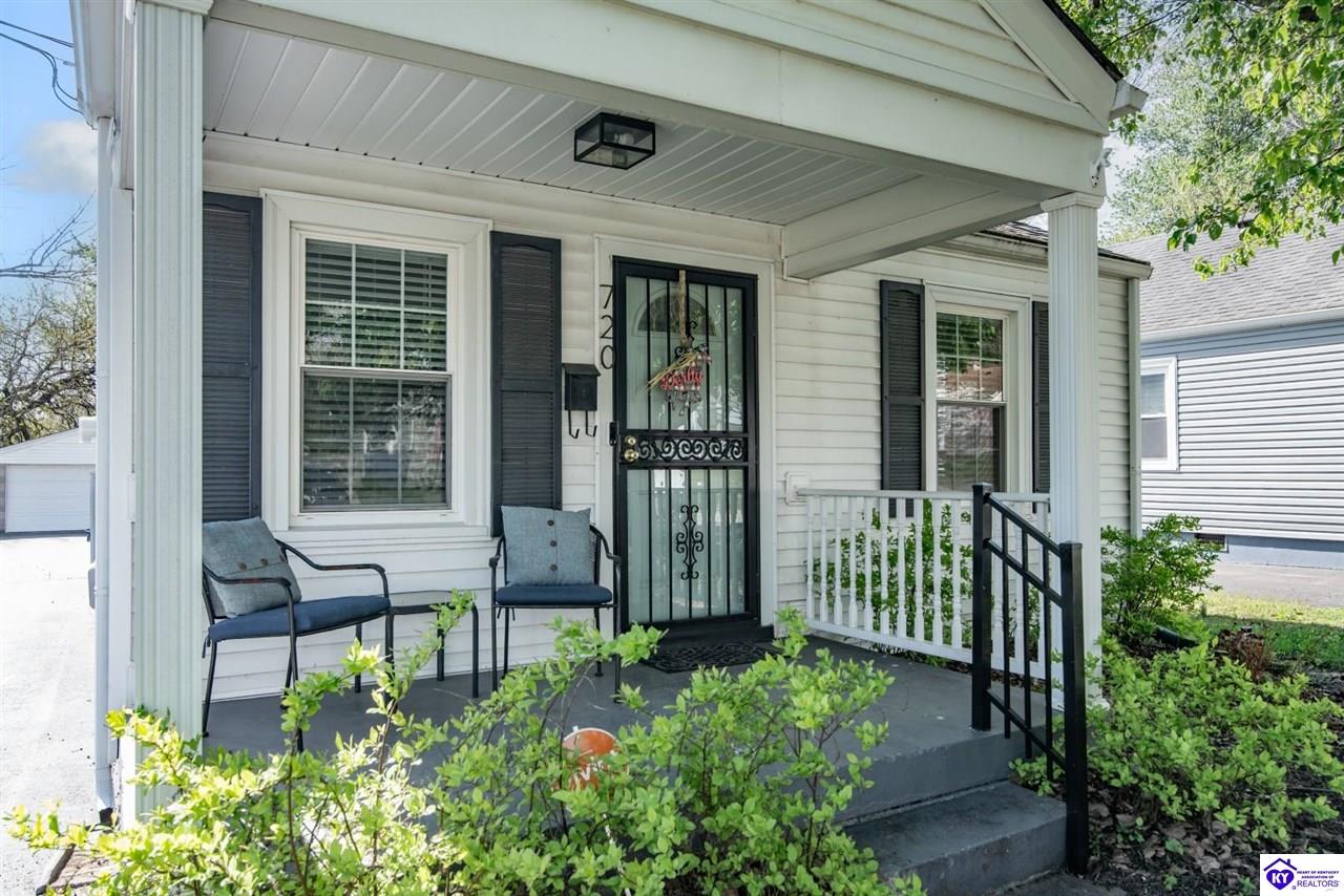 720 Gheens Avenue Property Photo 4