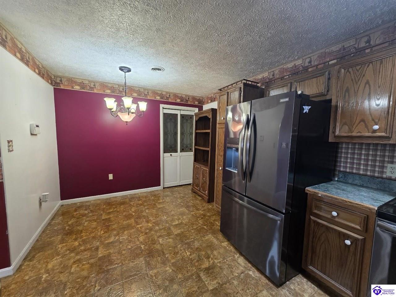 200 Lyle Road Property Photo 6