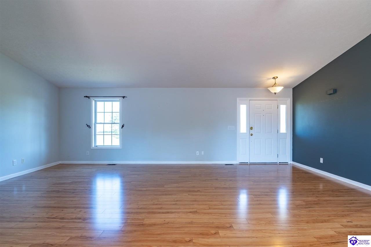 110 Walter Reed Road Property Photo 8