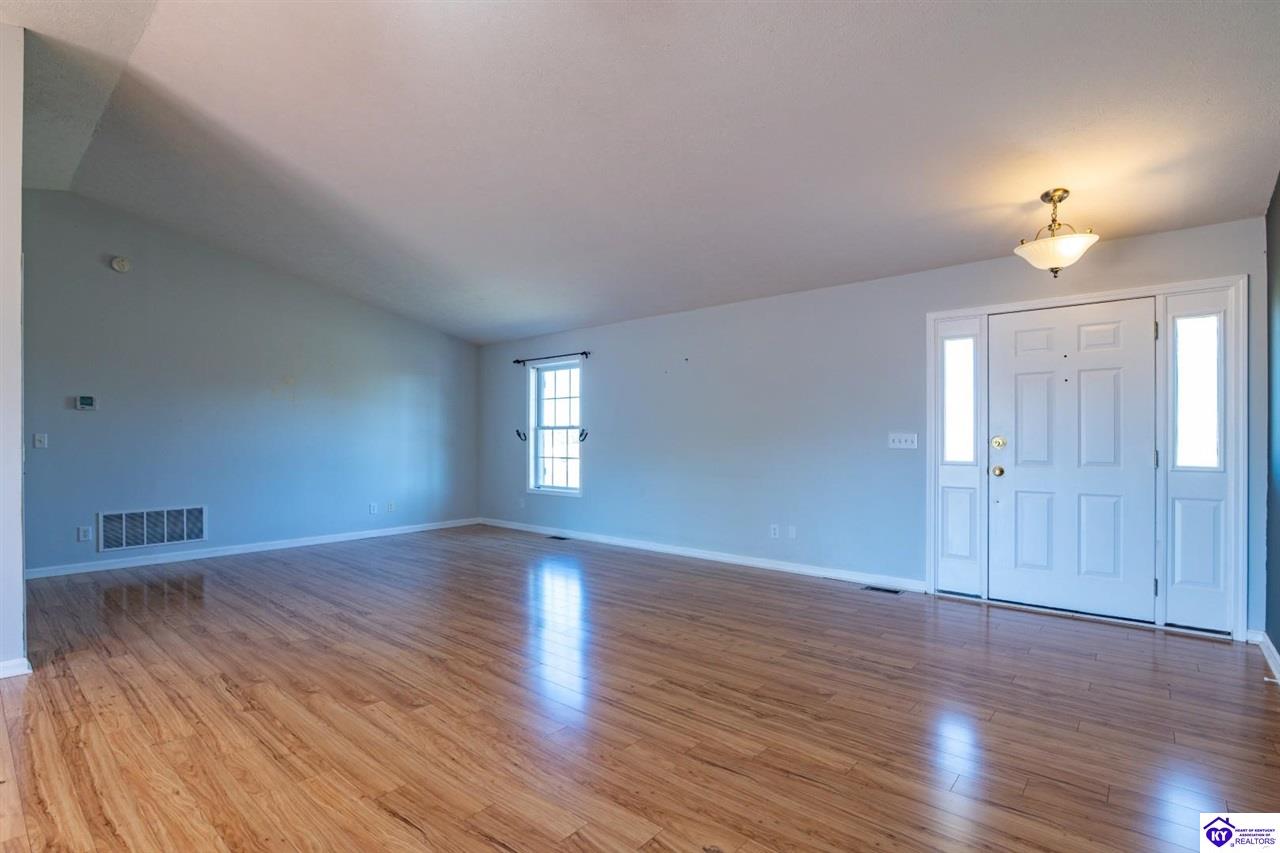110 Walter Reed Road Property Photo 9
