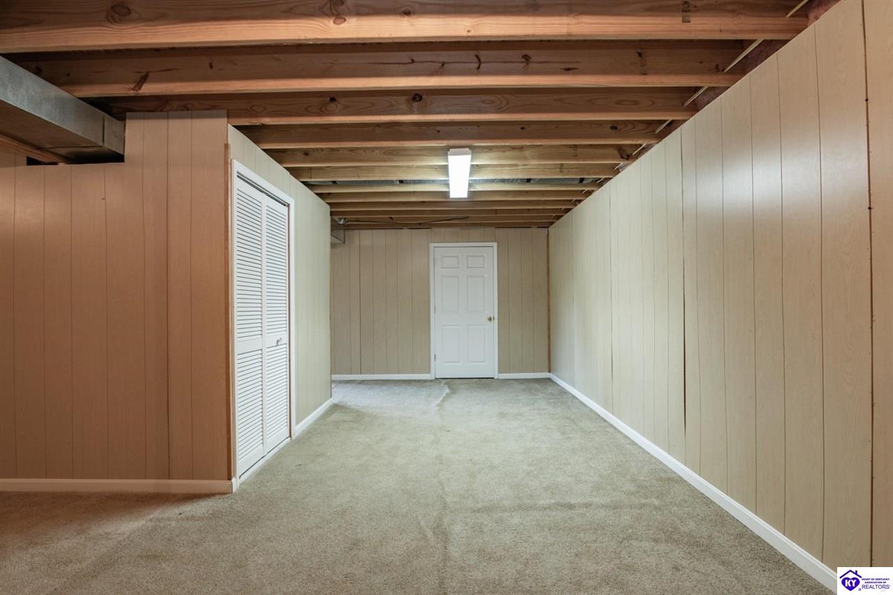 110 Walter Reed Road Property Photo 39