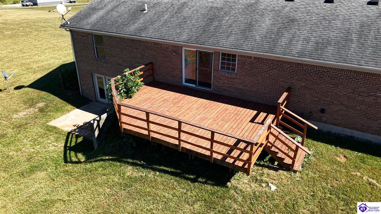 110 Walter Reed Road Property Photo 55