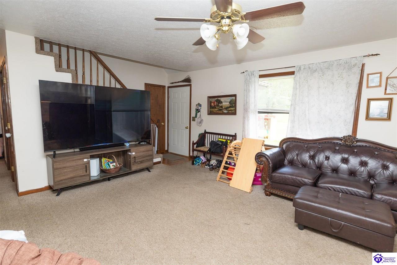 824 Ford Highway Property Photo 5