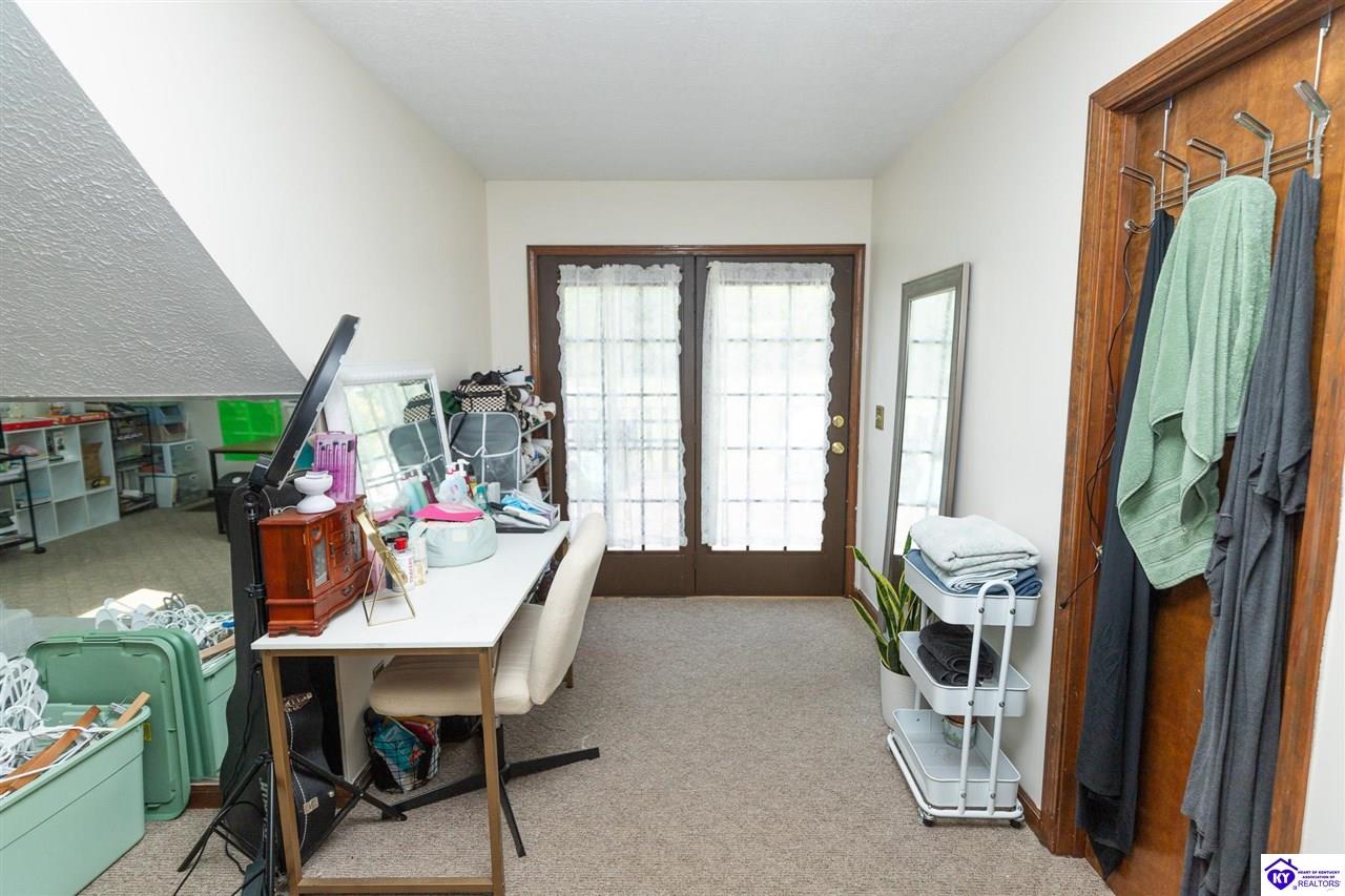 824 Ford Highway Property Photo 32