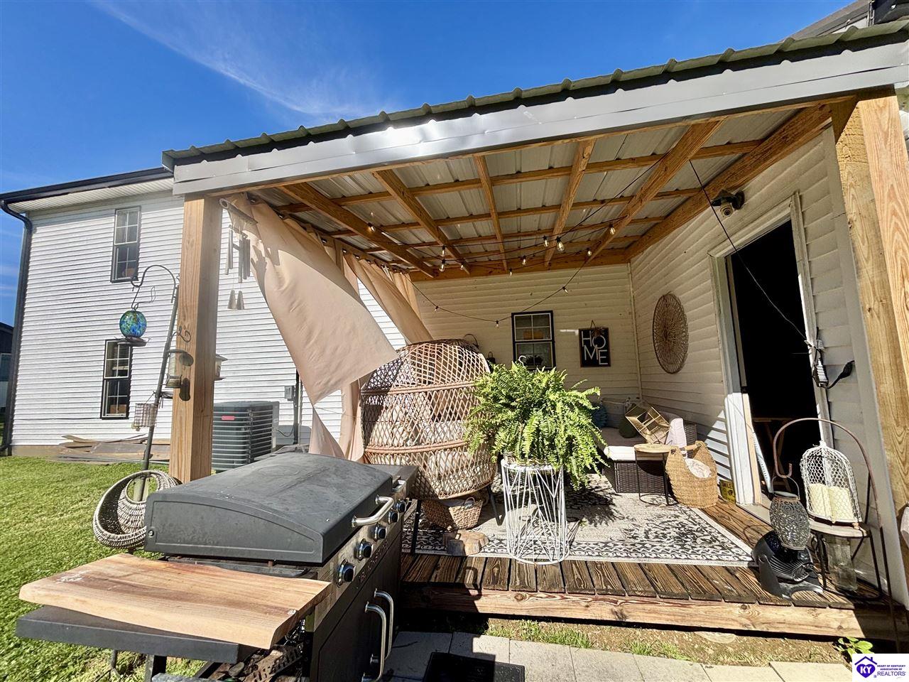 147 Long Acre Drive Property Photo 15