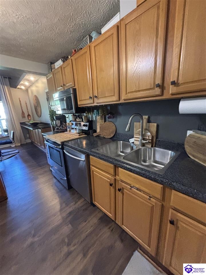 147 Long Acre Drive Property Photo 32
