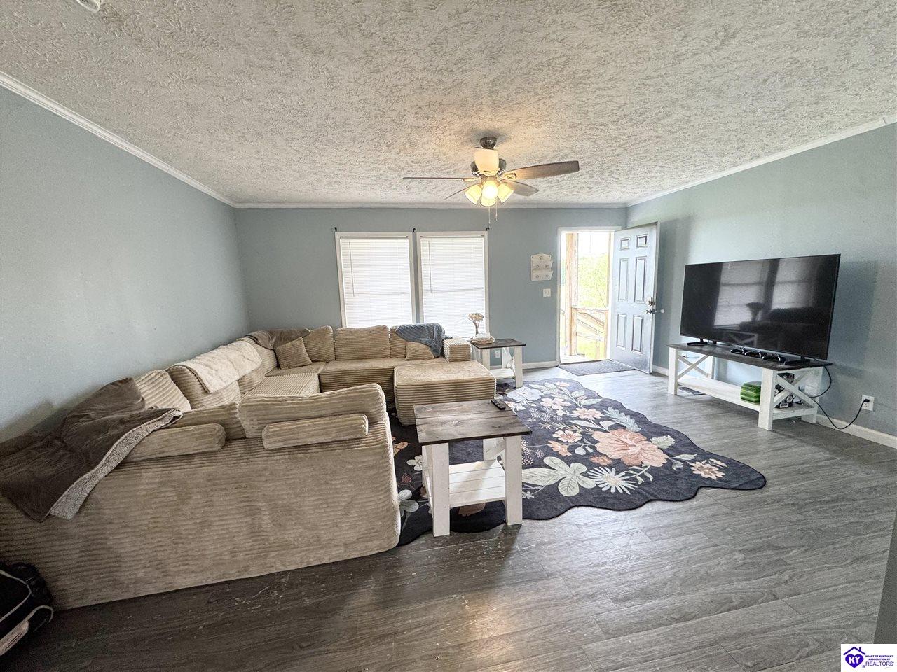 228 Cooper Road Property Photo 10