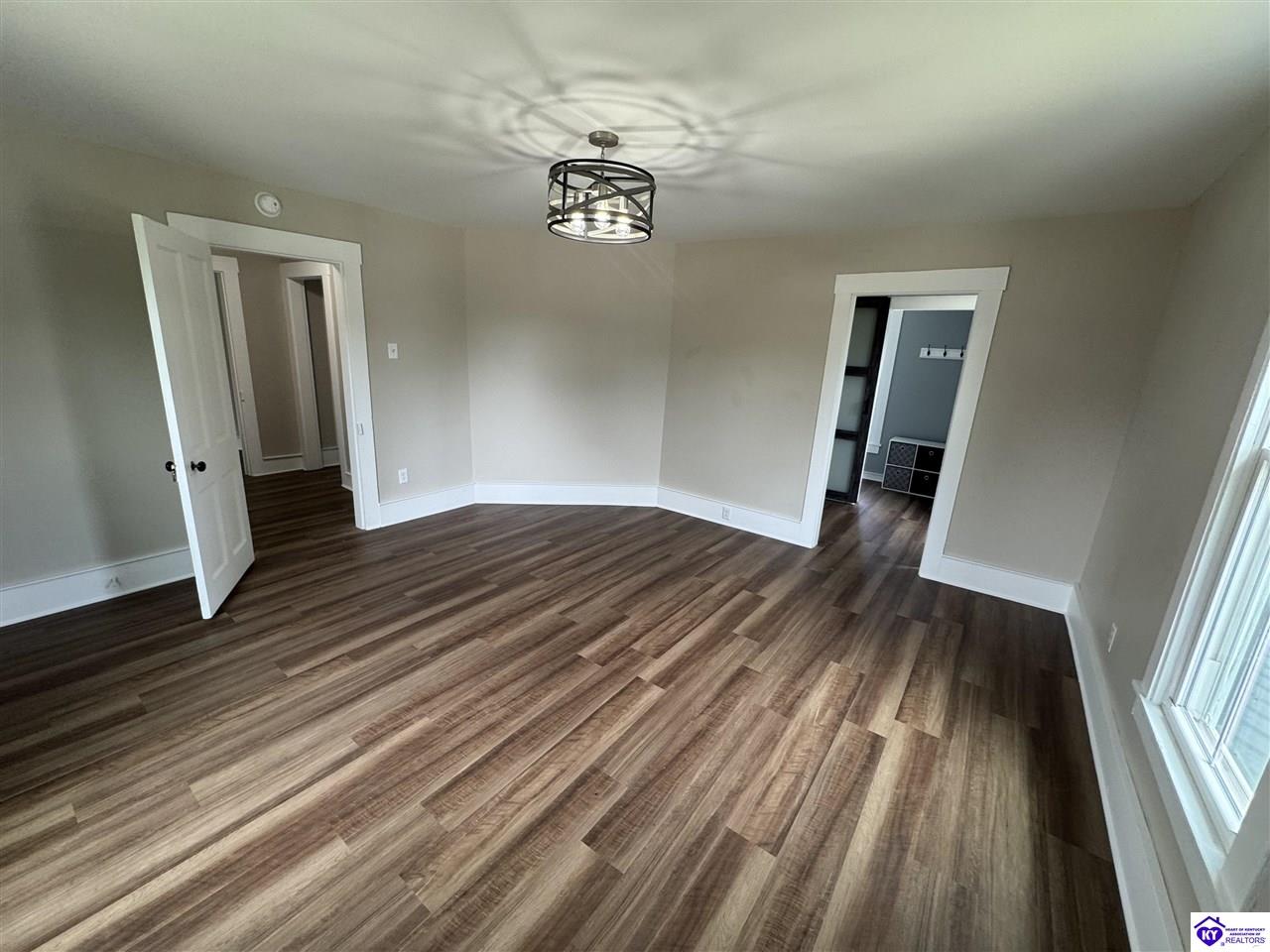 302 Central Avenue Property Photo 16