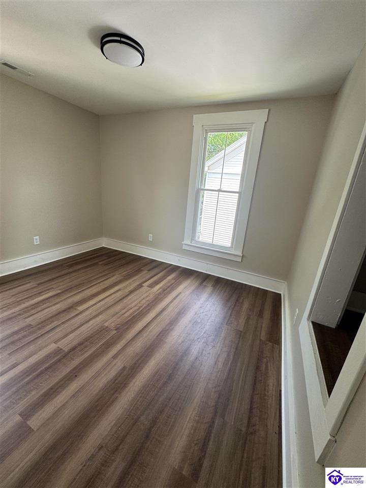 302 Central Avenue Property Photo 24