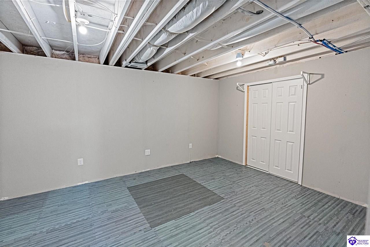 201 Butterfield Drive Property Photo 21