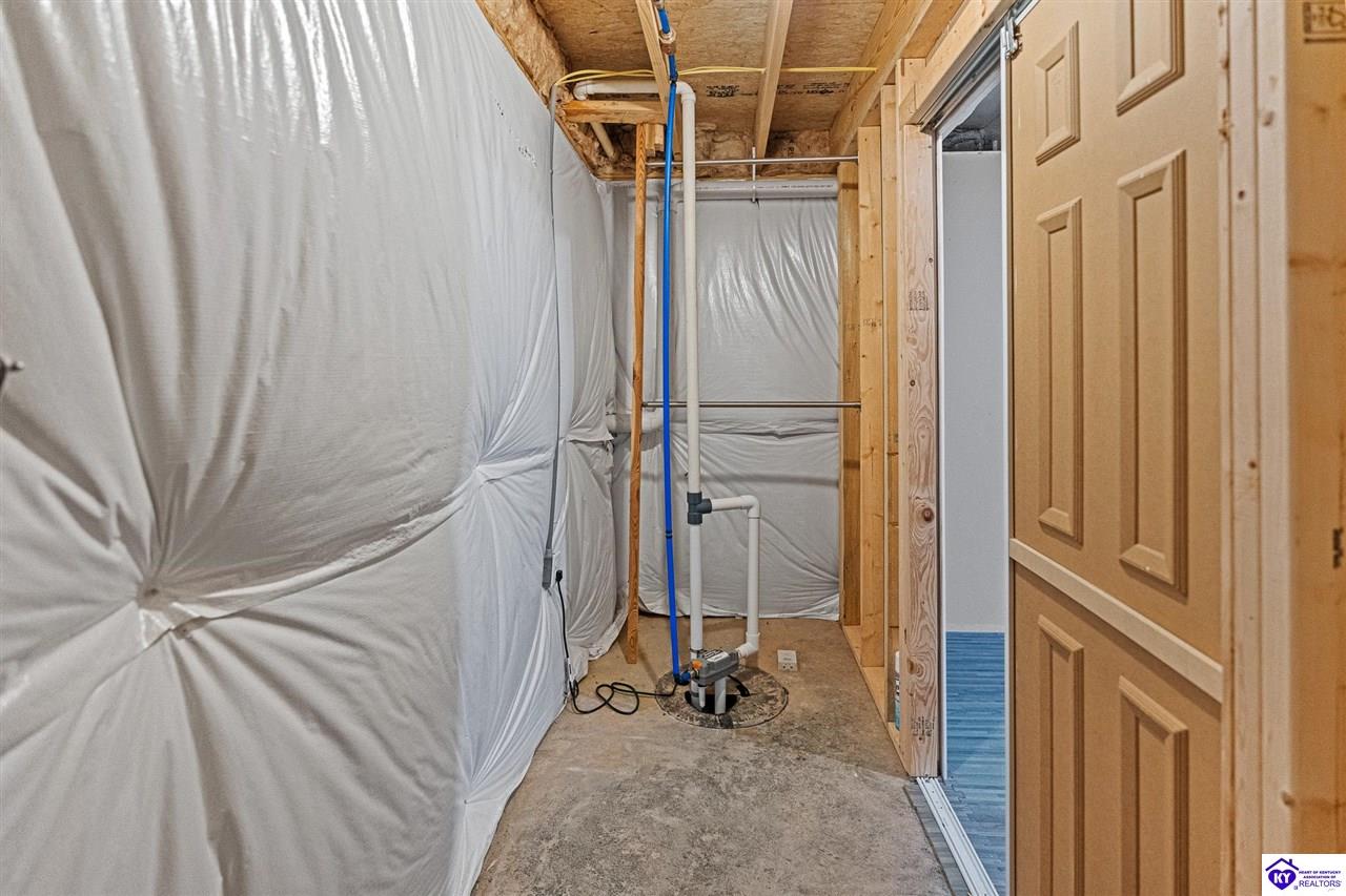 201 Butterfield Drive Property Photo 22