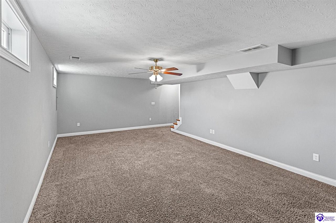 201 Butterfield Drive Property Photo 26