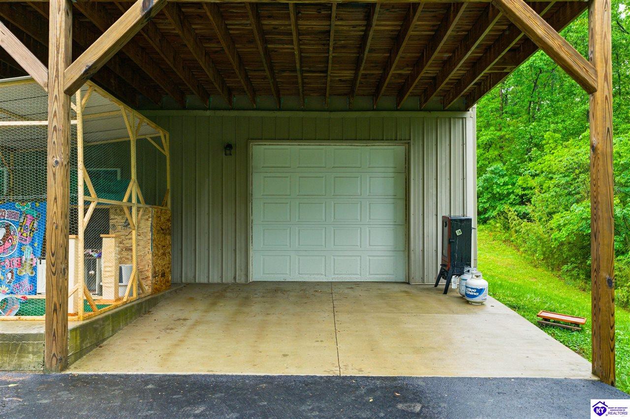 343 Pipeline Road Property Photo 53