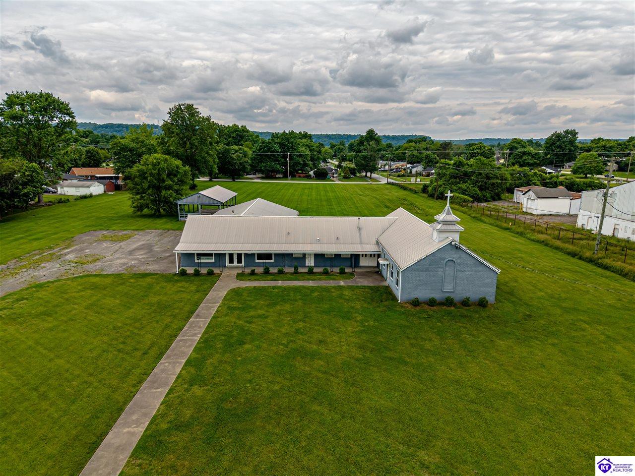 13908 Dixie Highway Property Photo 3